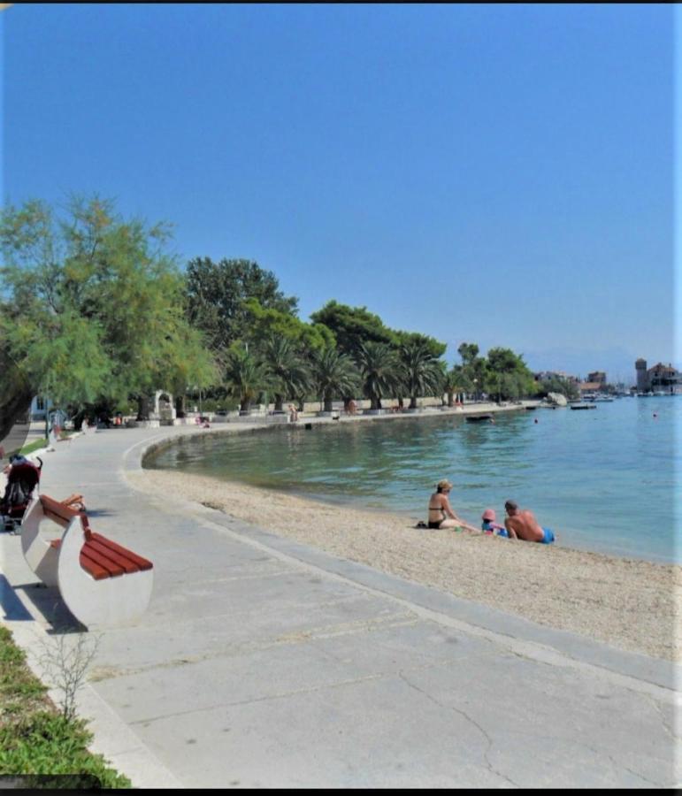 Apartman Scotti Kastela Bagian luar foto
