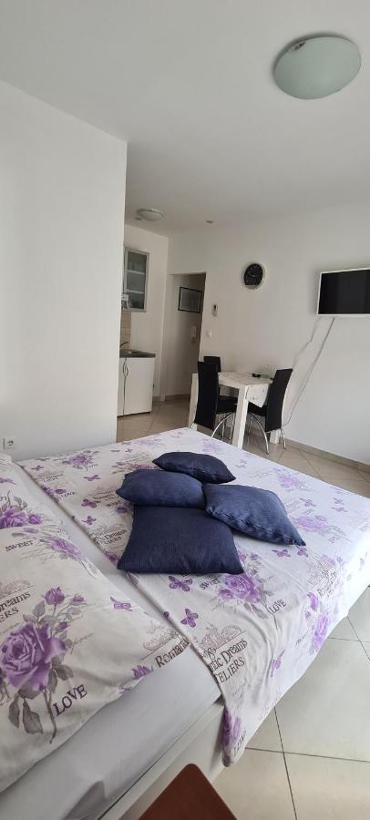 Apartman Scotti Kastela Bagian luar foto